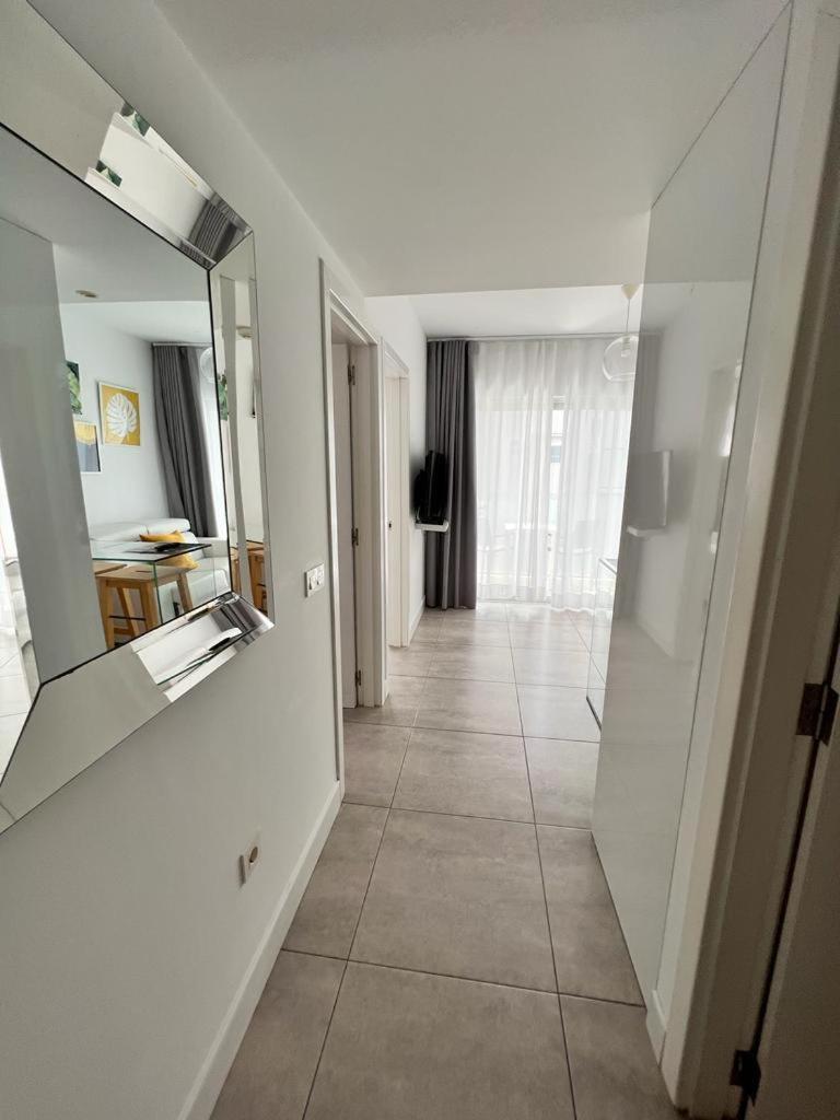 Bristol Sunset Beach Private Apartment Κοραλέχο Εξωτερικό φωτογραφία