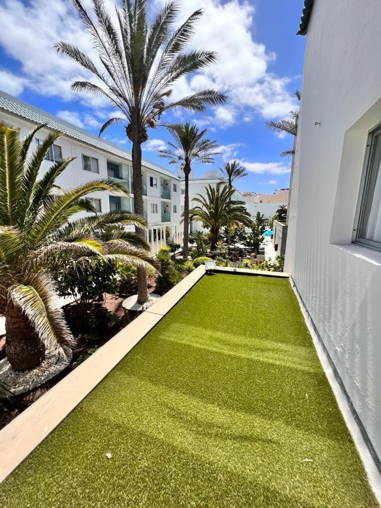 Bristol Sunset Beach Private Apartment Κοραλέχο Εξωτερικό φωτογραφία